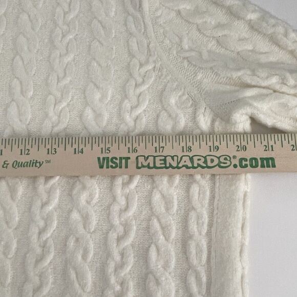 Talbots Cable Knit Sweater Size MP Cream Chunky Fisherman Turtleneck - Picture 14 of 14